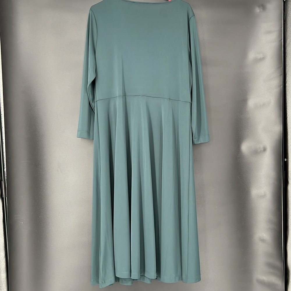 LANDS’ END DRESS - Picture 5 of 10
